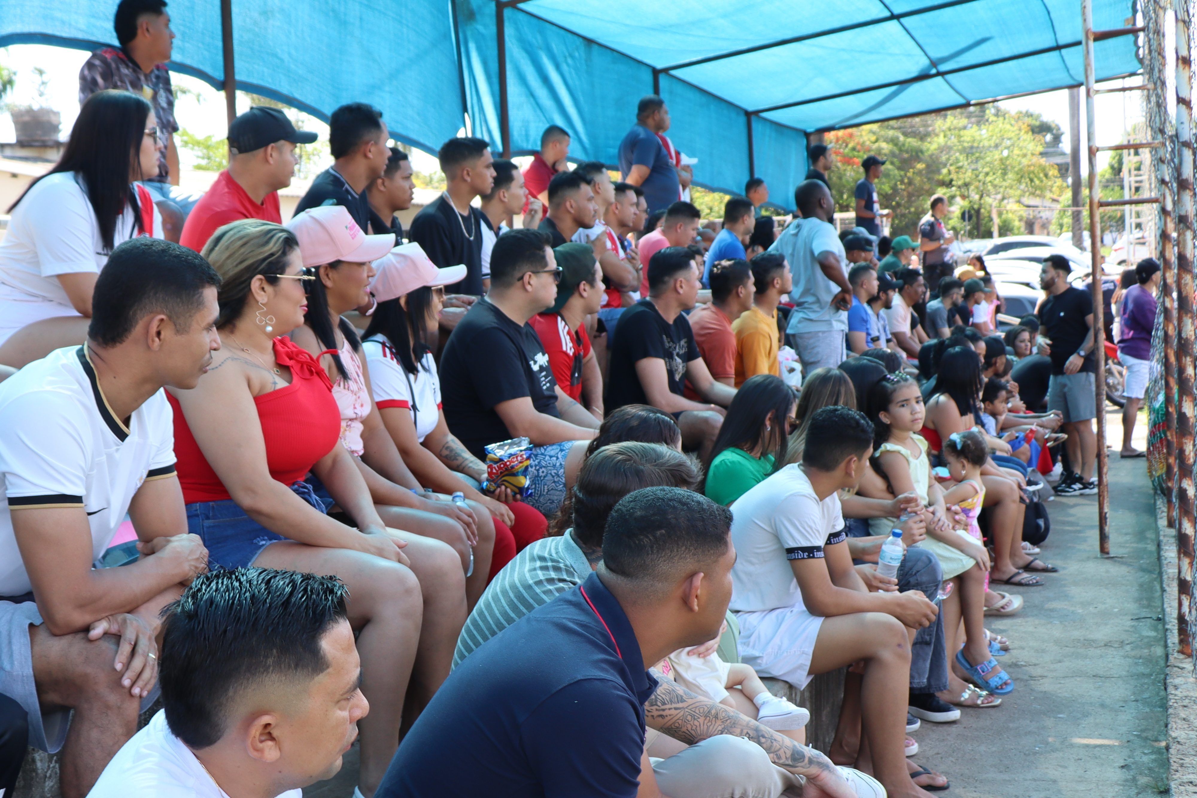 Arquibancada cheia na final da quarta edição do Copa Bares.