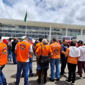 Como foi o ato em defesa da democracia em 8 de janeiro?